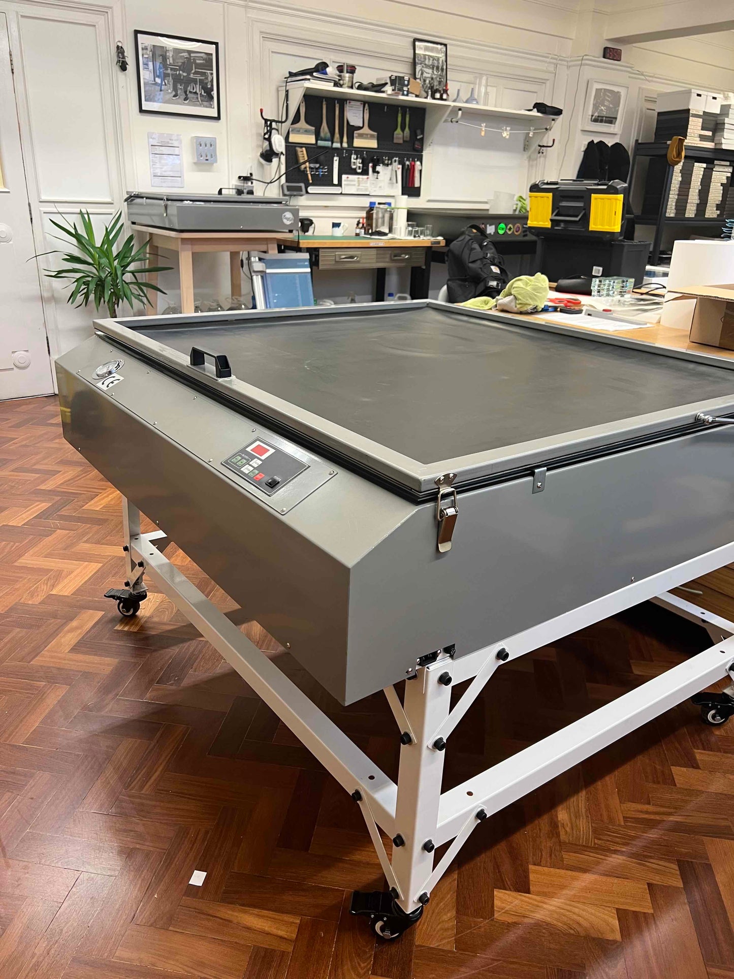 PRO LED EXPOSURE UNIT 40"x47" TABLETOP WITH VACUUM Art2Silkscreen