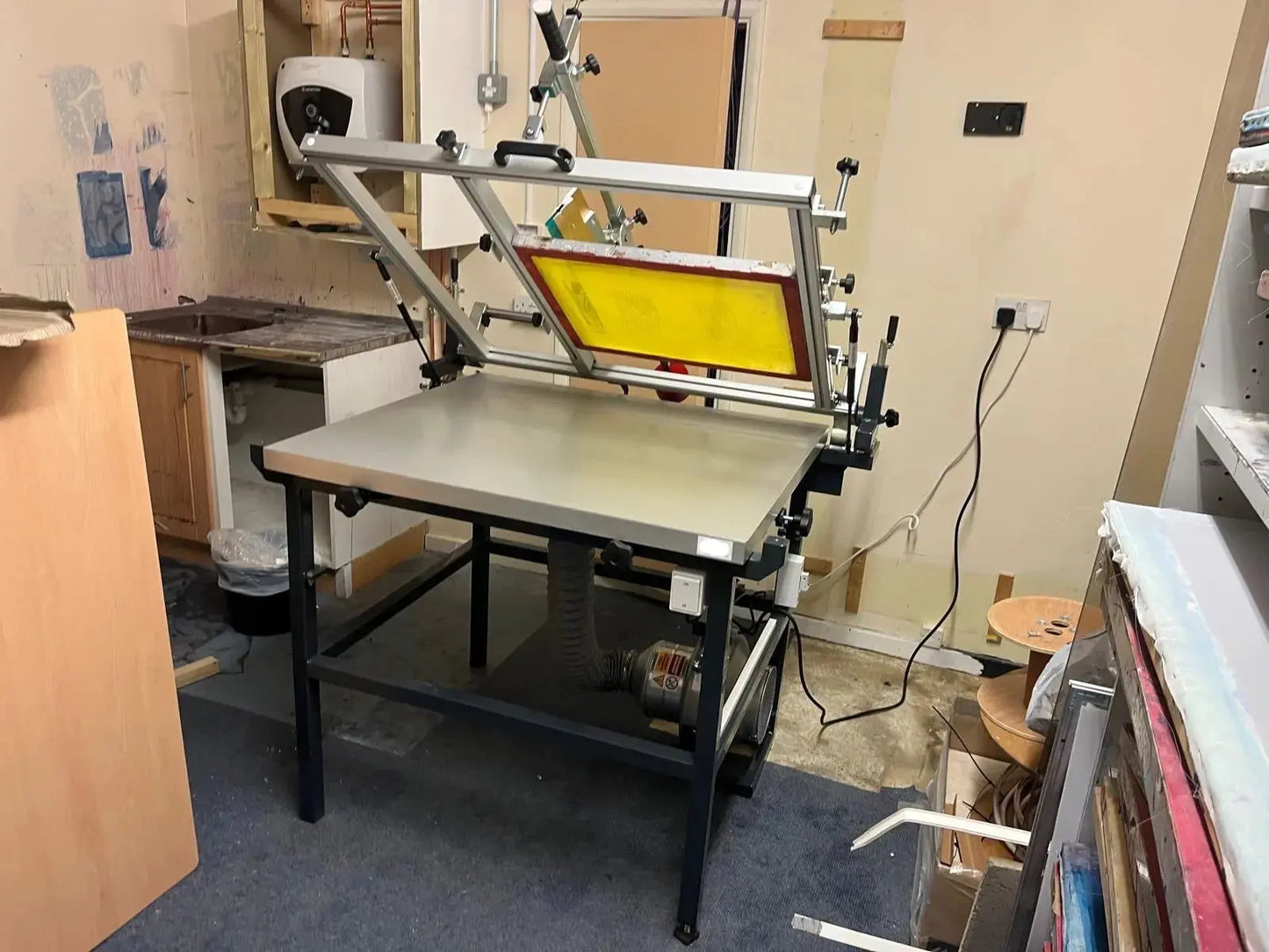 MANUAL SCREEN PRINTING FLATBED TABLE No.1With guided squeegee and vacuum.50x70cm B2 SIZE Art2Silkscreen
